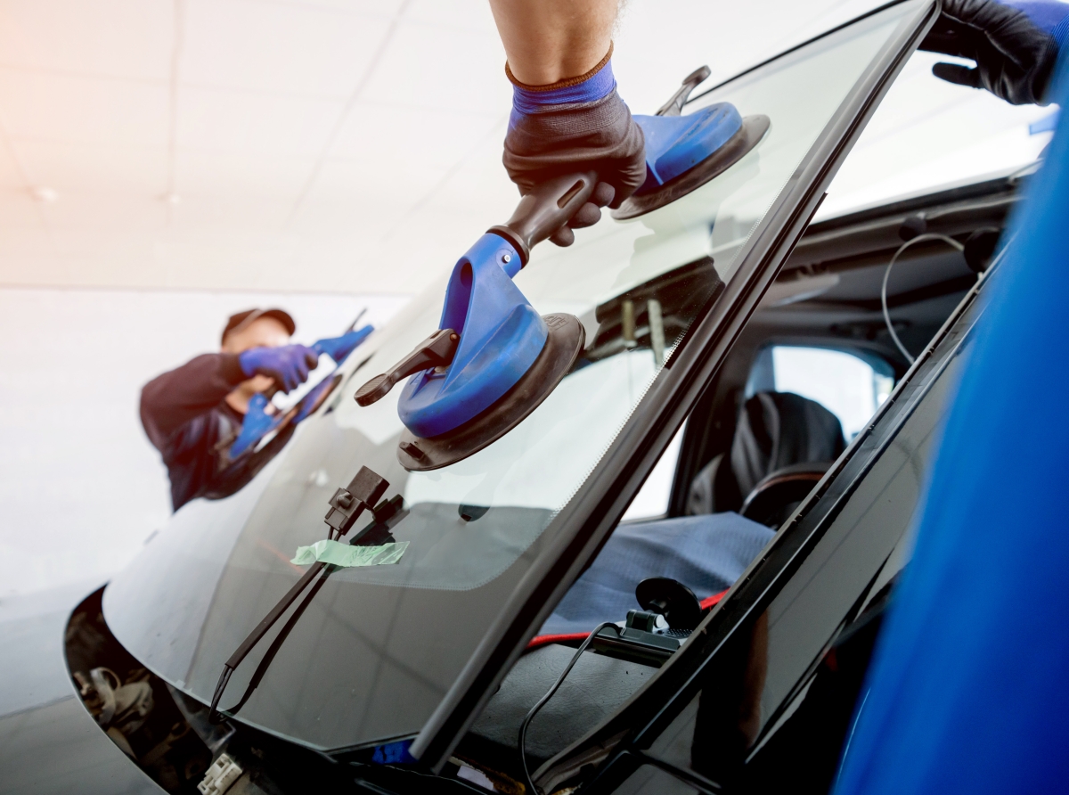The Innovation of SRP’s Velocity Products A Revolution in Automotive Windshield Bonding